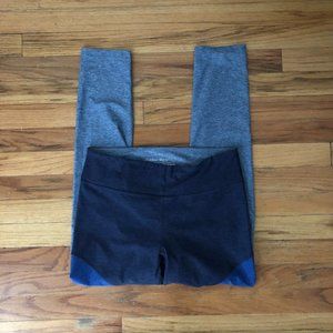 Outdoor Voices Springs 7/8 Leggings in Navy/Deep Sea/Mist Women's Size Large